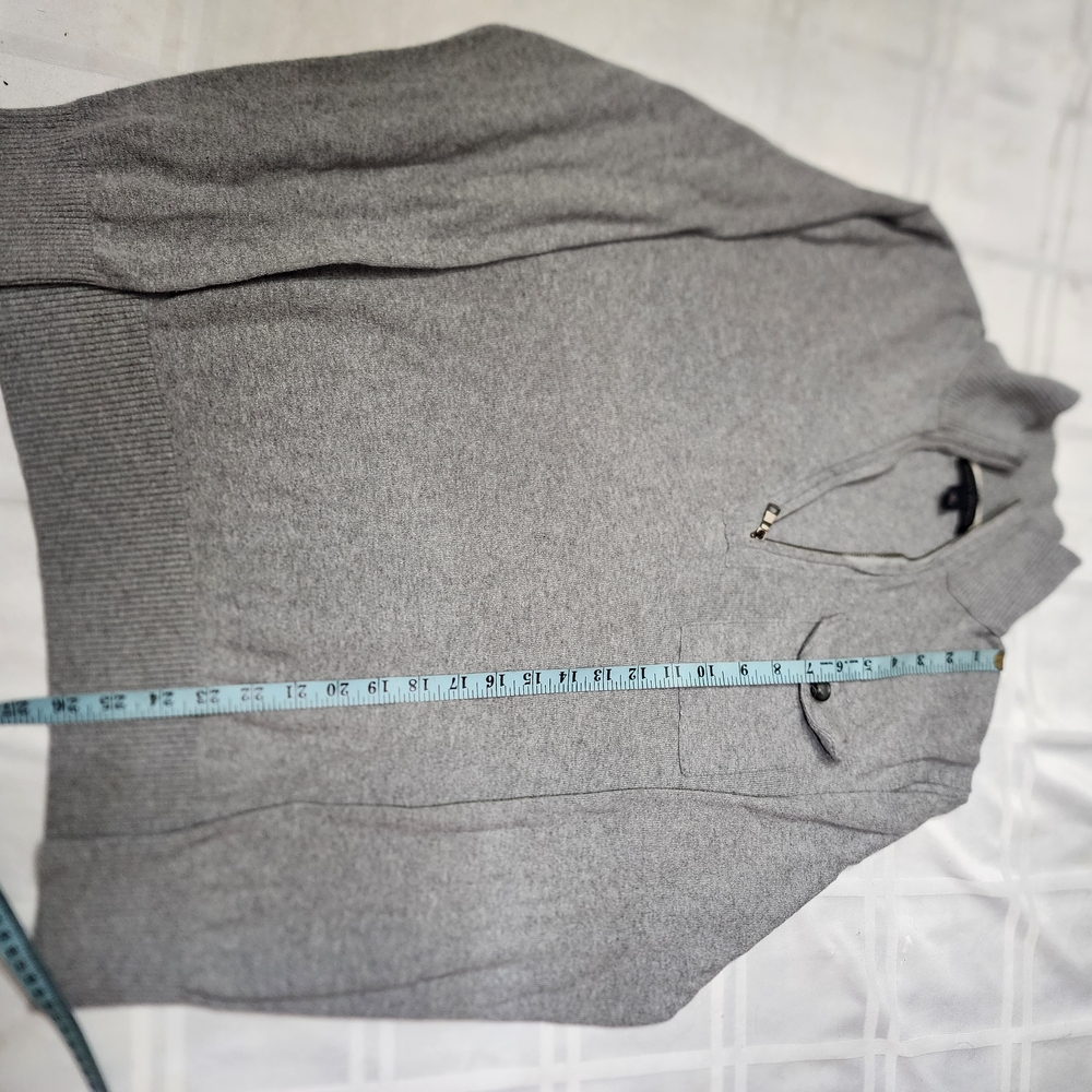 Banana Republic Gray Knit Sweater